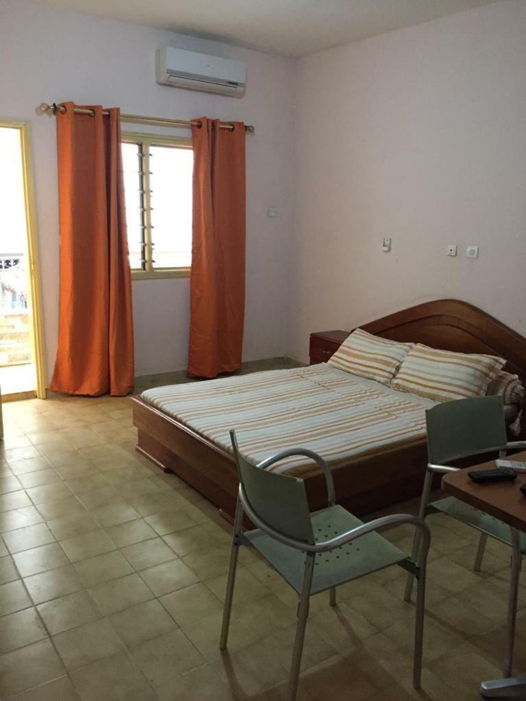 Residence Comara Marcory Екстериор снимка